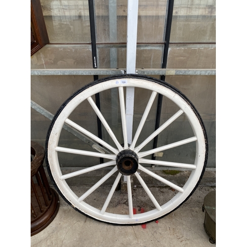 1526 - A VINTAGE BLACK AND WHITE PAINTED CART WHEEL (D:100CM)