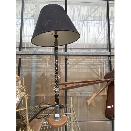 1548 - A TABLE LAMP FORMED FROM A SPECIAL CLARINET