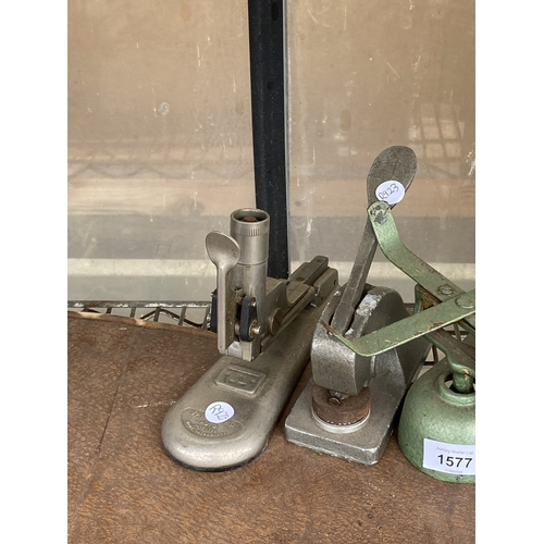 1577 - THREE VINTAGE STAMPS AND A SET OF BALANCE SCALES