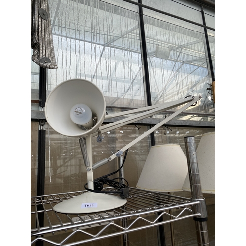1636 - A RETRO WHITE ANGLE POISE LAMP