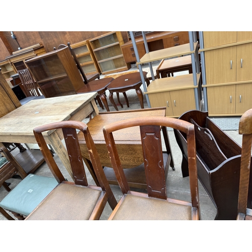 2697 - FOUR MID 20TH CENTURY DINING CHAIRS (2+2)