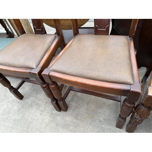 2697 - FOUR MID 20TH CENTURY DINING CHAIRS (2+2)