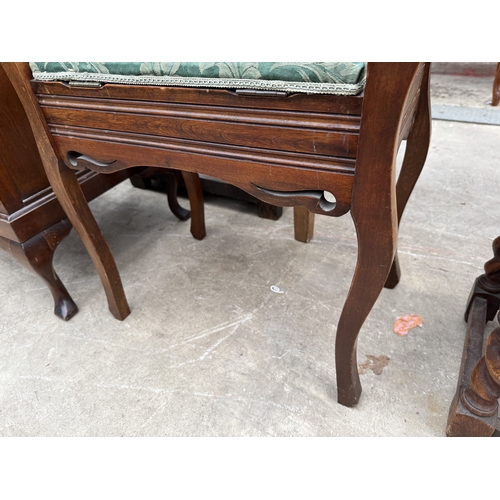 2699 - AN EDWARDIAN BEECH PIANO STOOL