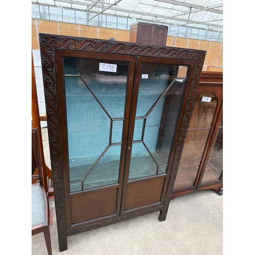 2722 - AN EARLY 20TH CENTURY MAHOGANY TWO DOOR GLAZED BOOKCASE, 35.5