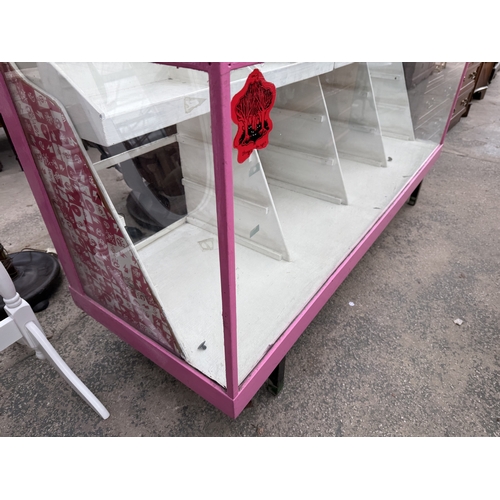 2765 - A PAINTED SHOP DISPLAY COUNTER, 71