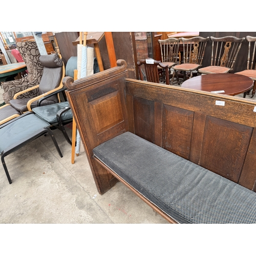 2789 - A VICTORIAN OAK PANELLED PEW, 71