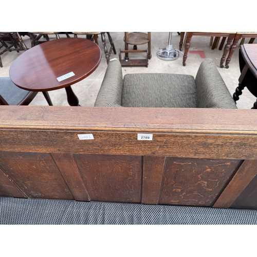 2789 - A VICTORIAN OAK PANELLED PEW, 71