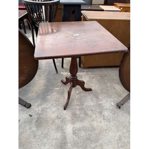 2819 - A VICTORIAN MAHOGANY TRIPOD TABLE, 24