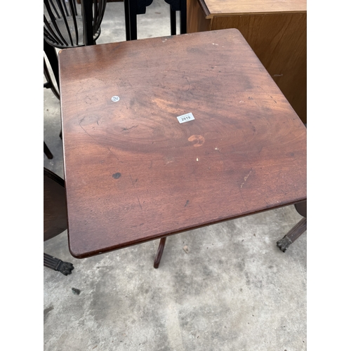 2819 - A VICTORIAN MAHOGANY TRIPOD TABLE, 24