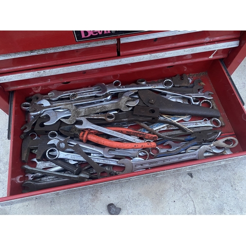 1716 - A WORK BENCH TOP TOOL CHEST AND A PLASTIC TOOL BOX WITH AN ASSORTMENT OF TOOLS TO INCLUDE SPANNERS, ... 