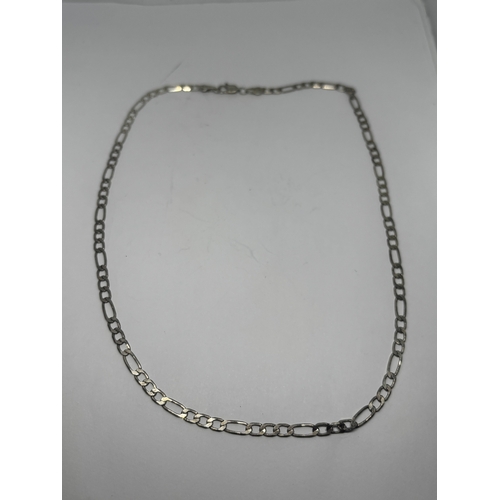 570 - A SILVER NECKLACE LENGTH 20 INCHES