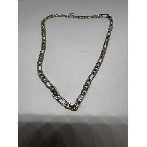 580 - A FIGARO NECKLACE LENGTH 16 INCHES