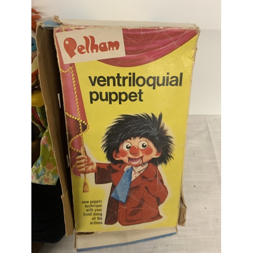 313 - A VINTAGE PELHAM VENTRILOQUIAL PUPPET, V7 CLOWN IN ORIGINAL BOX