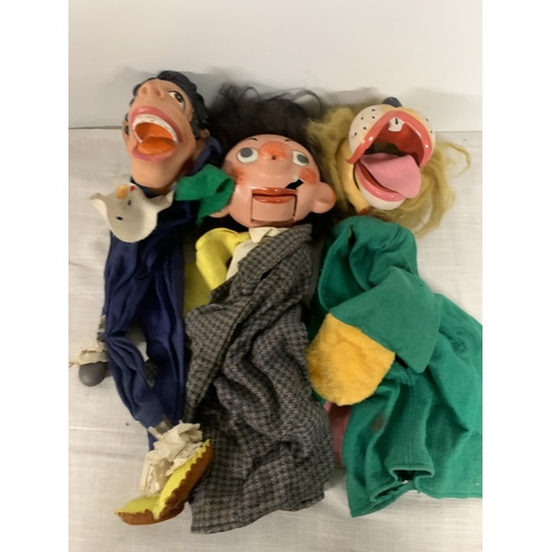 324 - THREE VENTRILOQUOISTS DUMMIES TO INCLUDE LION AND TWO MALES (ONE A/F)