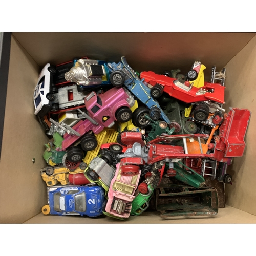 331 - A COLLECTION OF DIECAST VEHICLES TO INLCUDE TRACTORS, BUSES, RACING CARS ETC