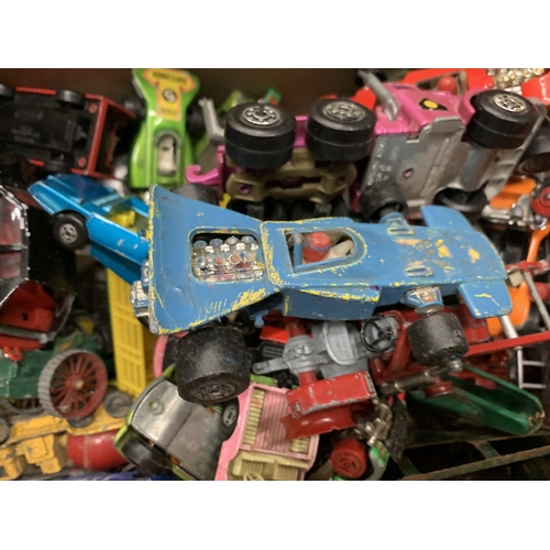 331 - A COLLECTION OF DIECAST VEHICLES TO INLCUDE TRACTORS, BUSES, RACING CARS ETC