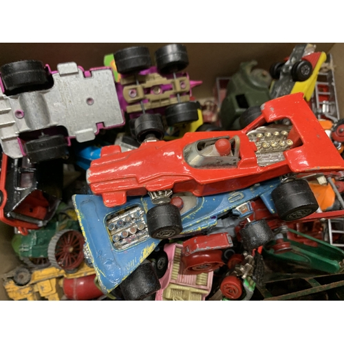 331 - A COLLECTION OF DIECAST VEHICLES TO INLCUDE TRACTORS, BUSES, RACING CARS ETC
