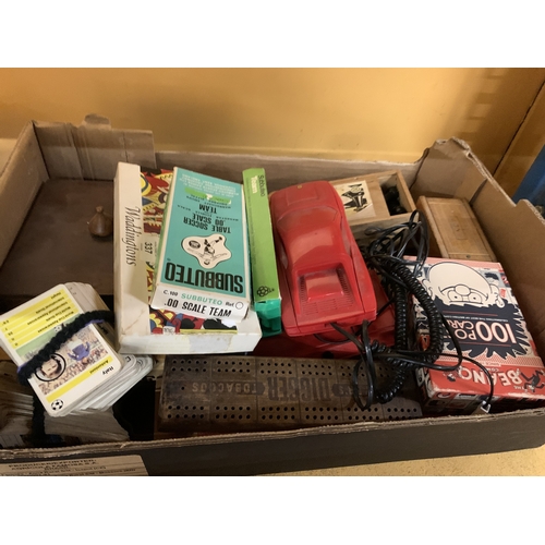 337 - AN ASSORTMENT OF GAMES TO INLCUDE CHESS PIECES, TOP TRUMPS STYLE CARDS, DOMINOS, CRIBBAGE, SUBUTEO T... 