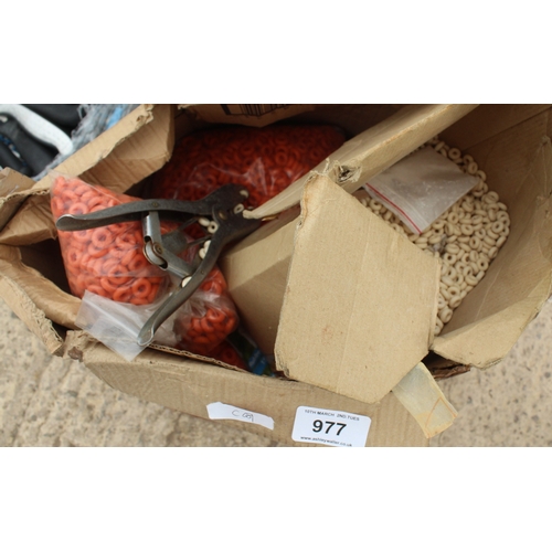 2 BOXES OF CASTRATION KITS NO VAT