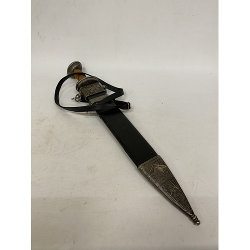 Lot 30        