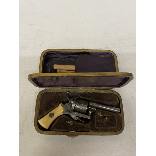 Lot 38        