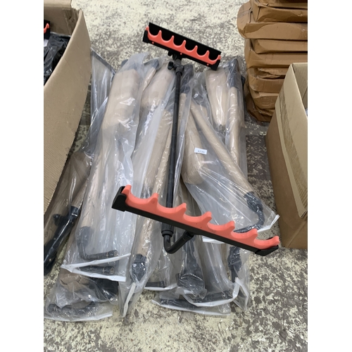 3735 - A QUANTITY OF POLE KIT ROOST (APPROX. 11)