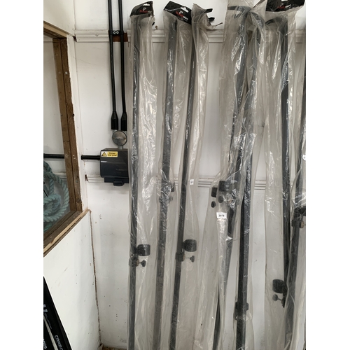 3977 - THREE SEA SAND SPIKE ROD RESTS