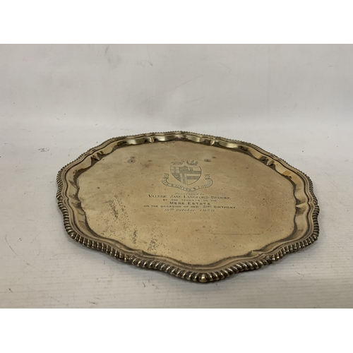 1 - AN ENGRAVED HALLMARKED BIRMINGHAM SILVER TRAY DATED 1959 PRESENTED TO VALERIE JANE LANGFORD-BROOKE B... 