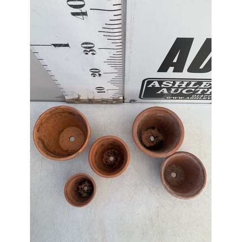 156 - FIVE VARIOUS SIZED TERRACOTTA POTS, TO BE SOLD FOR THE FIVE