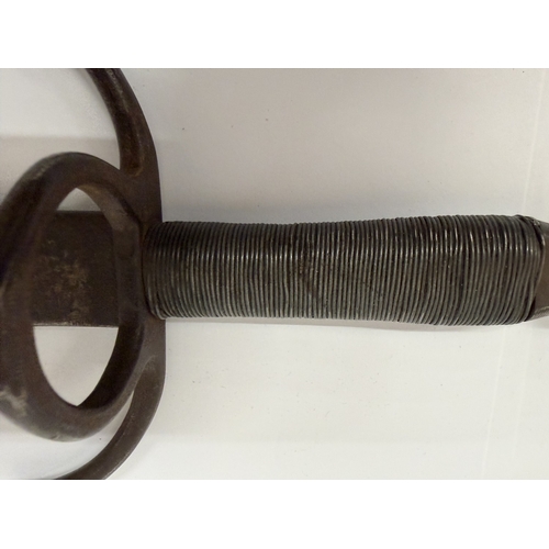 318 - AN ANTIQUE GERMAN LEFT HAND DAGGER, 27CM DOUBLE EDGED BLADE, LENGTH 40CM