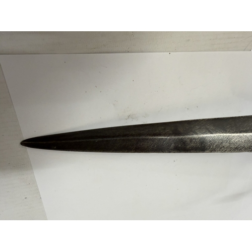 318 - AN ANTIQUE GERMAN LEFT HAND DAGGER, 27CM DOUBLE EDGED BLADE, LENGTH 40CM