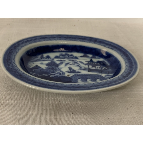 412 - A CHINESE EXPORT  CANTON PORCELAIN SERVING DISH  WITH BLUE AND WHITE UNDERGLAZE WITH A LANDSCAPE SCE... 