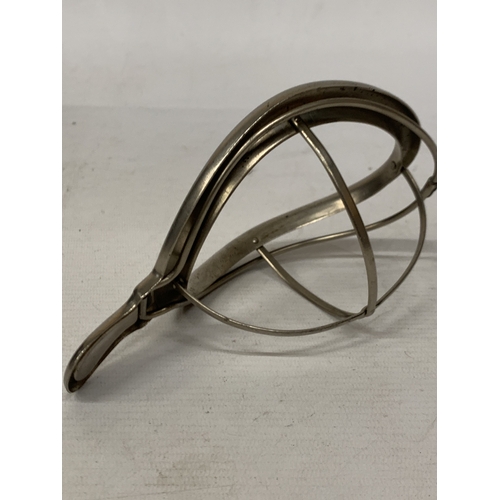 21 - A SCHIMMELBUSCH ANAESTHESIOLOGY MASK FOR OPEN CHLOROFORM ANAESTHESIA, ENGLISH 1890 - 1935
