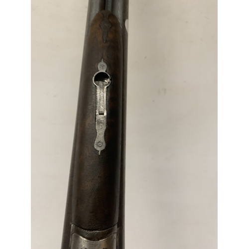 37 - AN ANTIQUE DE-ACTIVATED 12 BORE SIDE BY SIDE SHOTGUN WITH DE-ACTIVATIION CERTIFICATE