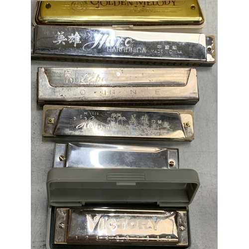 49 - ELEVEN HARMONICAS TO INCLUDE HERO, PARROT, BRAVO, ETC - MAINLY HOHNER