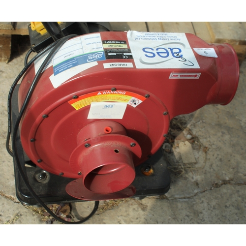 5 - AN AES DUST EXTRACTOR 230V IN WORKING ORDER  NO VAT