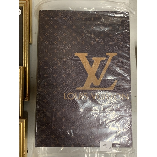 Lot 216       
