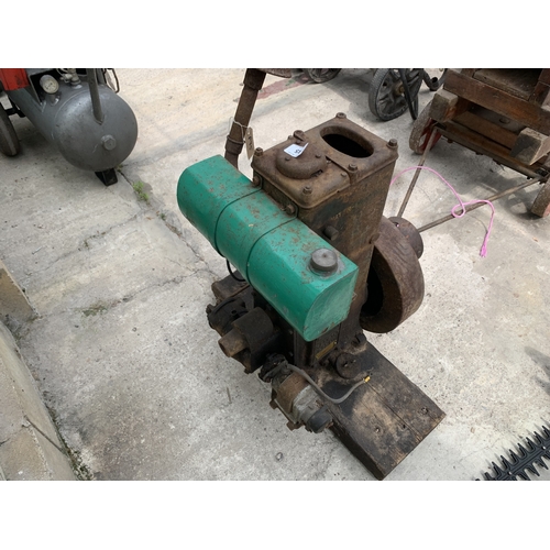 45 - A LISTER D PETROL ENGINE SHAFT DRIVE MAGNETO  NO VAT
