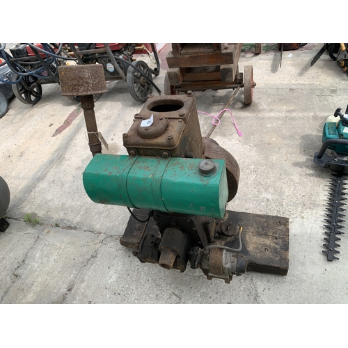 45 - A LISTER D PETROL ENGINE SHAFT DRIVE MAGNETO  NO VAT