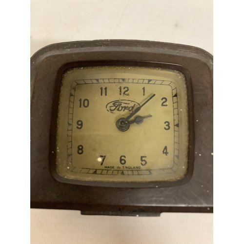 21 - A VINTAGE BAKELITE FORD CAR CLOCK FROM THE 1920/30'S