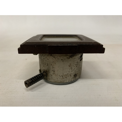 21 - A VINTAGE BAKELITE FORD CAR CLOCK FROM THE 1920/30'S
