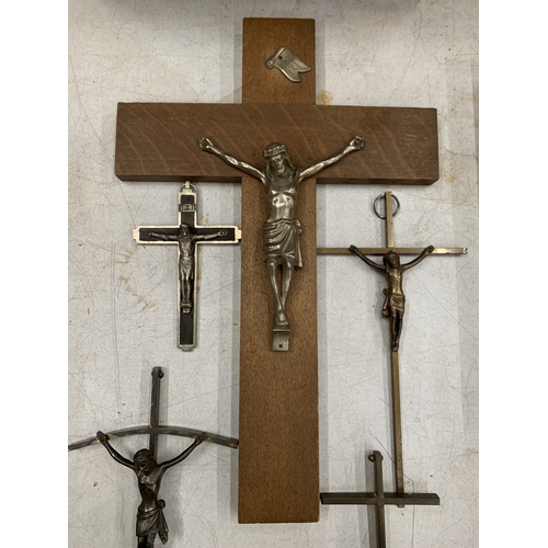37 - A COLLECTION OF VINTAGE CRUCIFIX'S