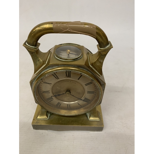 38 - A FRENCH JACKMAN & SON BRASS CARRIAGE CLOCK WITH AN INTEGRATED TOP-MOUNTED COMPASS AND CARRY HANDLE