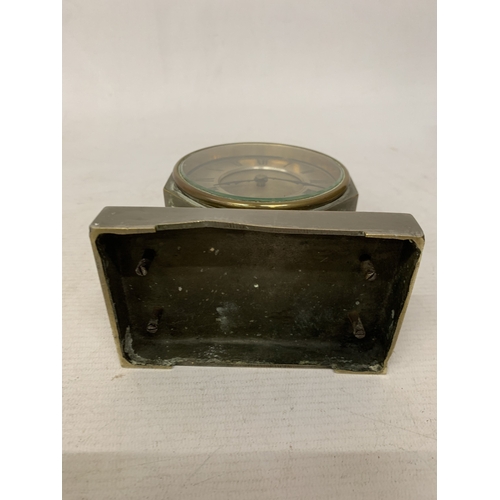 38 - A FRENCH JACKMAN & SON BRASS CARRIAGE CLOCK WITH AN INTEGRATED TOP-MOUNTED COMPASS AND CARRY HANDLE
