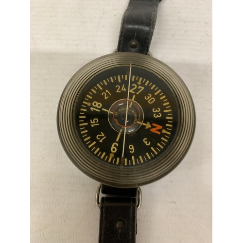 48 - A WWII GERMAN LUFTWAFFE AK39 WRIST COMPASS