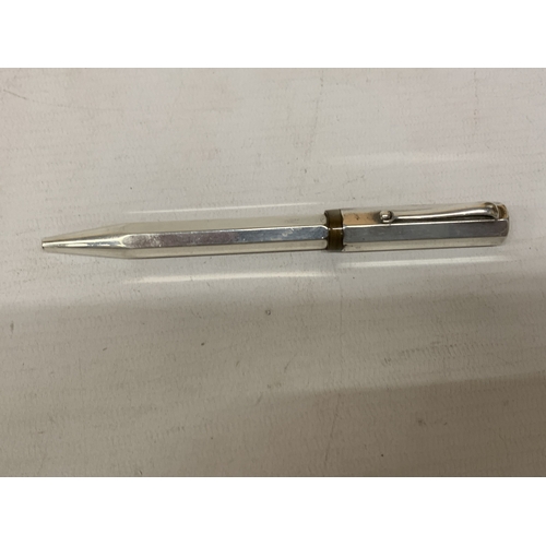 8 - AN ITALIAN MONTEGRAPPA 925 SILVER OCTAGONAL PEN