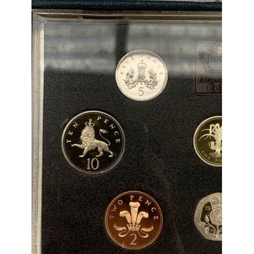 53A - A ROYAL MINT 1990 UNITED KINGDOM PROOF COIN COLLECTION