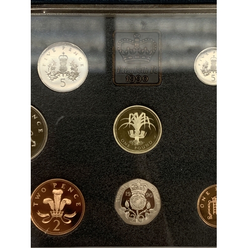53A - A ROYAL MINT 1990 UNITED KINGDOM PROOF COIN COLLECTION