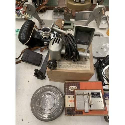 224 - A LARGE ASSORTMENT OF VINTAGE PHOTOGRAPHY EQUIPMENT TO INCLUDE SPLICERS, CAMERA'S, VIEWERS ETC