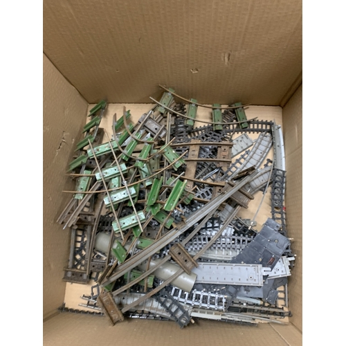 Lot 392       